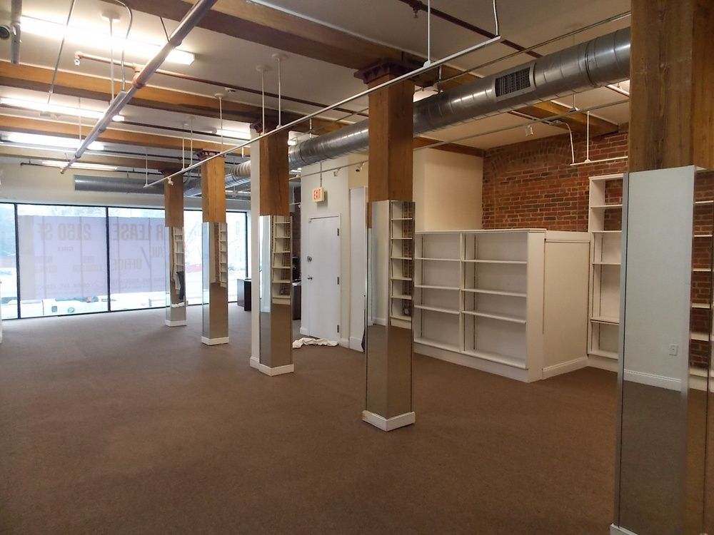 Retail For Lease: 244 Brighton Ave, Allston, MA 02134